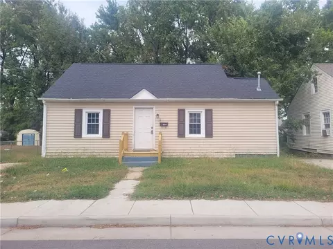 116 E Westover Ave, Colonial Heights, VA 23834