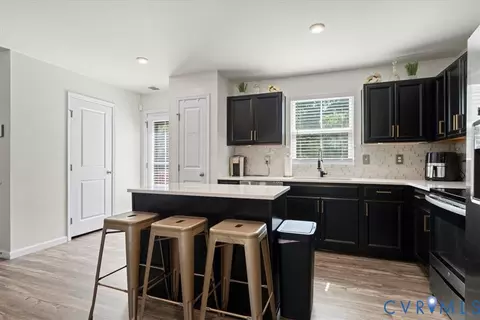 Kitchen - 7624 Lower Falls Ct, Richmond, VA 23237 photo 2 of 6