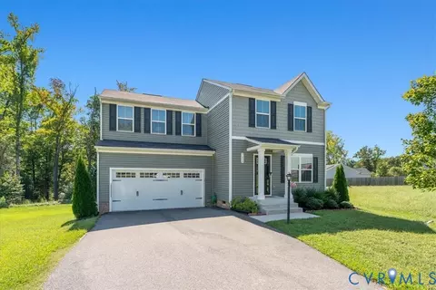 Exterior - 7624 Lower Falls Ct, Richmond, VA 23237 photo 3 of 11