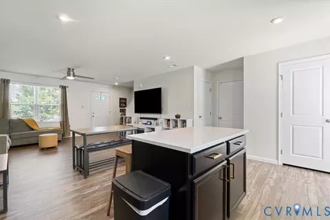 Entry Way - 7624 Lower Falls Ct, Richmond, VA 23237 photo 3 of 5