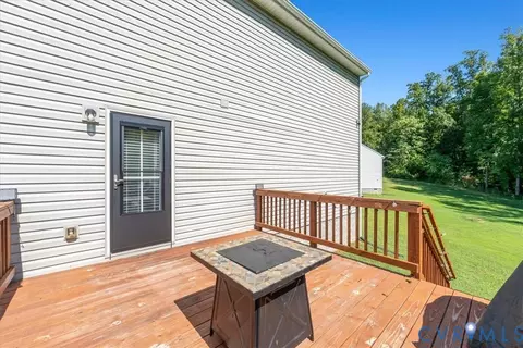 Exterior - 7624 Lower Falls Ct, Richmond, VA 23237 photo 11 of 11