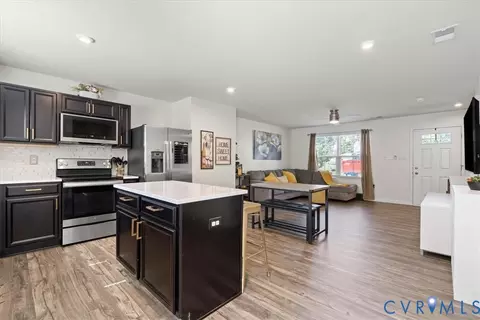 Kitchen - 7624 Lower Falls Ct, Richmond, VA 23237 photo 6 of 6