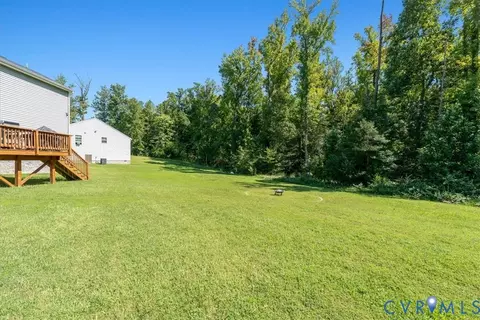 Exterior - 7624 Lower Falls Ct, Richmond, VA 23237 photo 6 of 11