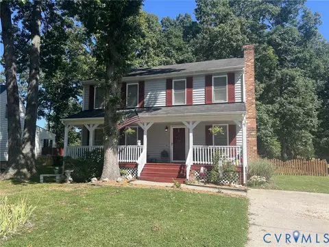 8336 Devils Den Ln, Mechanicsville, VA 23111