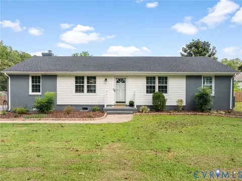 7990 Meadow Dr, Mechanicsville, VA 23111