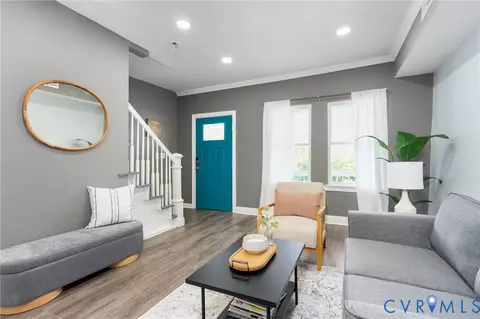 Entry Way - 209 E 15th St, Richmond, VA 23224 photo 2 of 6