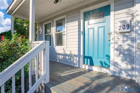Exterior - 209 E 15th St, Richmond, VA 23224 photo 5 of 15