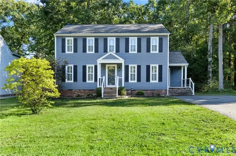 2303 Garrison Place Rd, Midlothian, VA 23112