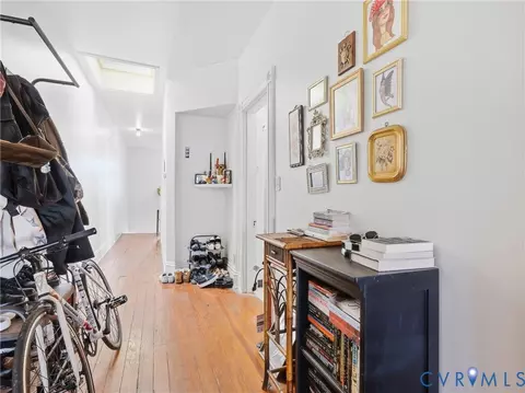Entry Way - 30 S Davis Ave, Richmond, VA 23220 photo 3 of 3