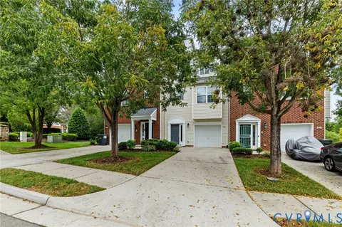 4813 Sapphire Dr, Midlothian, VA 23112