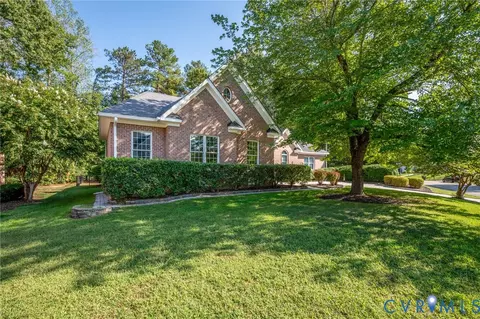 Exterior - 5901 Brickshire Dr, Providence Forge, VA 23140 photo 2 of 9