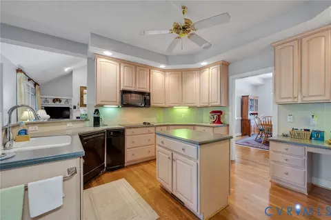 Kitchen - 5901 Brickshire Dr, Providence Forge, VA 23140 photo 2 of 3