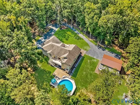 6126 Autumn Bluff Rd, Powhatan, VA 23139