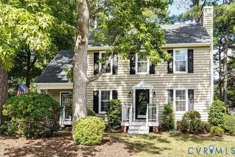 5208 Linsey Lakes Dr, Glen Allen, VA 23060