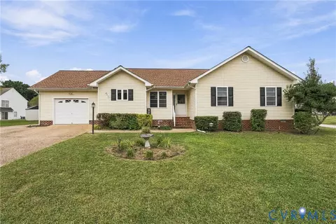 4000 W Dogwood Ave, Chester, VA 23831
