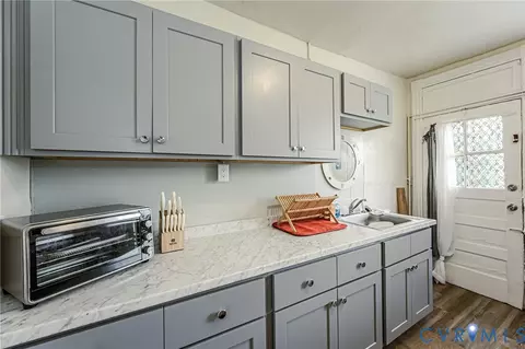 Kitchen - 1209 Wallace St, Richmond, VA 23220 photo 11 of 11