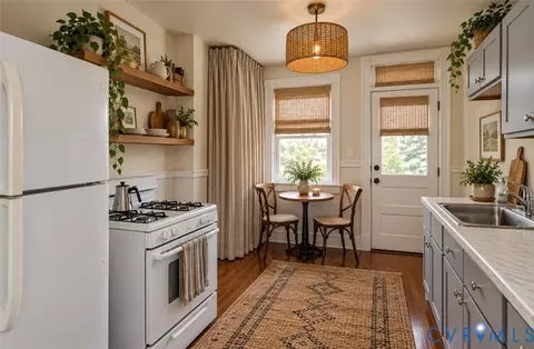 Kitchen - 1209 Wallace St, Richmond, VA 23220 photo 2 of 11
