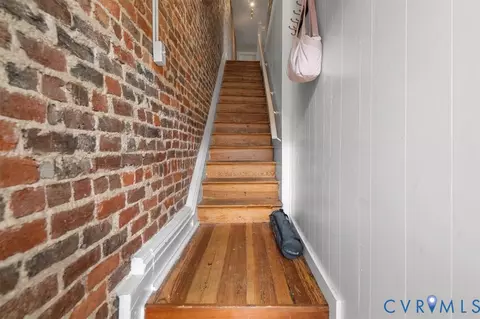 Entry Way - 312 N Shields Ave, Richmond, VA 23220 photo 3 of 4