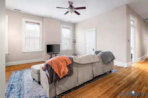 Living - 312 N Shields Ave, Richmond, VA 23220 photo 7 of 8
