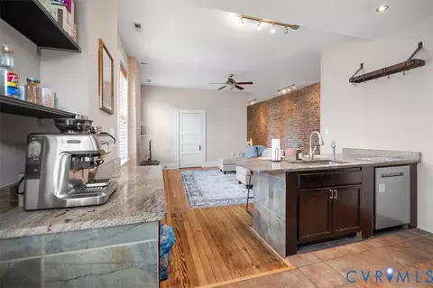Kitchen - 312 N Shields Ave, Richmond, VA 23220 photo 6 of 8