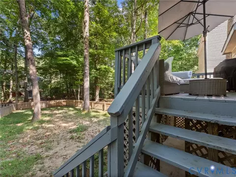 Exterior - 5615 Chatmoss Rd, Midlothian, VA 23112 photo 5 of 11
