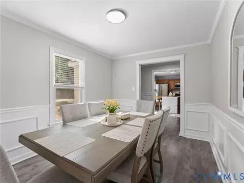 Dining - 5615 Chatmoss Rd, Midlothian, VA 23112 photo 3 of 5