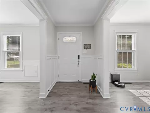 Entry Way - 5615 Chatmoss Rd, Midlothian, VA 23112 photo 1 of 9