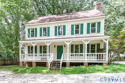 720 Dove Path Ln, Colonial Heights, VA 23834