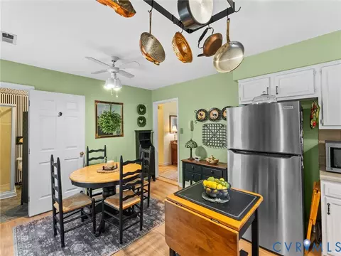 Kitchen - 3200 Terrybluff Dr, Midlothian, VA 23112 photo 2 of 4
