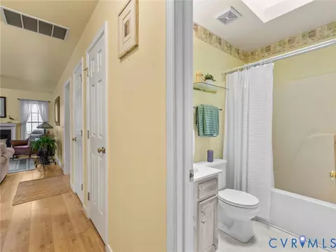 Entry Way - 3200 Terrybluff Dr, Midlothian, VA 23112 photo 2 of 2