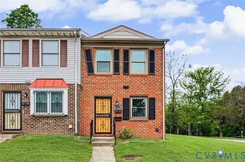 2380 Hill St, Petersburg, VA 23803