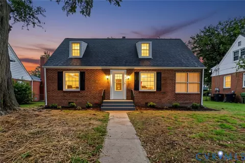 317 Cedar Ln, Hopewell, VA 23860