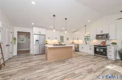 Kitchen - 368 Greenbriar Rd, Walkerton, VA 23177 photo 3 of 9