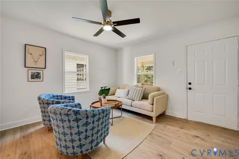 215 N 14th Ave, Hopewell, VA 23860