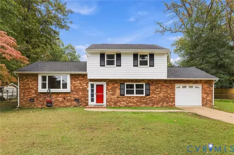 8357 Colmar Dr, Mechanicsville, VA 23116