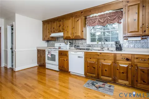 Kitchen - 2720 Blithe Dr, Chester, VA 23831 photo 2 of 3