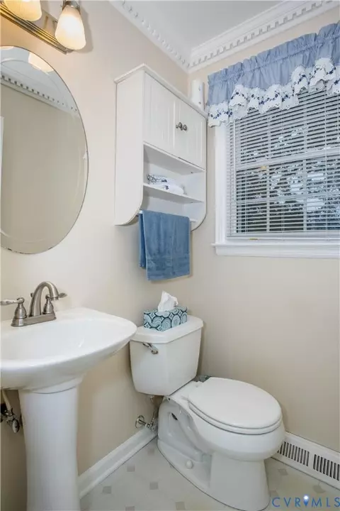 Bath - 2720 Blithe Dr, Chester, VA 23831 photo 1 of 4