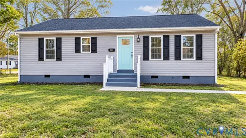 210 Naglee Ave, Sandston, VA 23150
