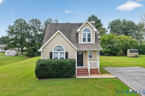 24607 Woodstream Ln, North Dinwiddie, VA 23803