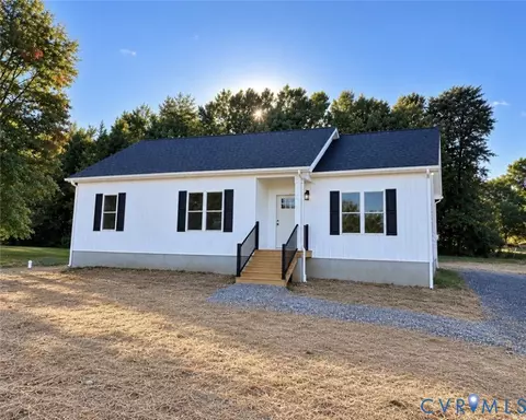 2243 Cumberland Rd, Farmville, VA 23901