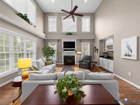 Living - 14779 Rolling Spring Dr, Midlothian, VA 23114 photo 2 of 3