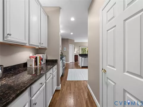 Entry Way - 14779 Rolling Spring Dr, Midlothian, VA 23114 photo 6 of 7