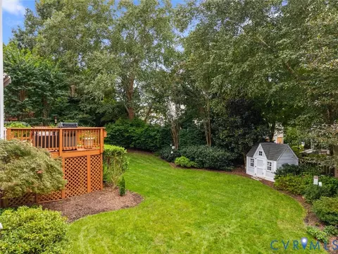 Exterior - 14779 Rolling Spring Dr, Midlothian, VA 23114 photo 4 of 11