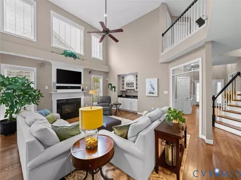 Living - 14779 Rolling Spring Dr, Midlothian, VA 23114 photo 3 of 3