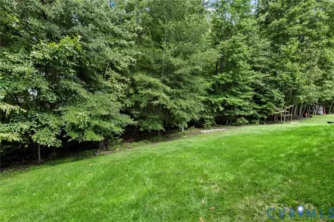 Exterior - 15948 Alsdell Rd, Midlothian, VA 23112 photo 5 of 7