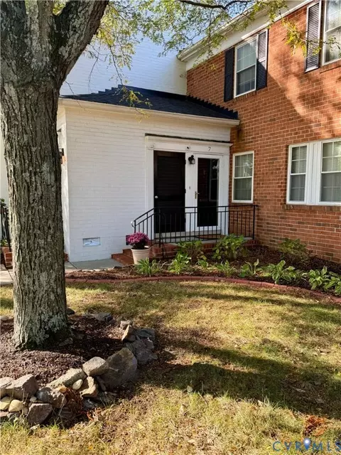 7 Fairhaven Ln, Henrico, VA 23228