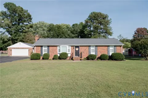 7384 Ridge Hill Ln, Mechanicsville, VA 23111