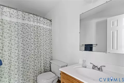 Bath - 138 W Spring Rd, Aylett, VA 23009 photo 1 of 4