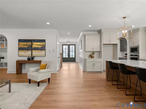 Entry Way - 14918 Bradfield Loop, Midlothian, VA 23112 photo 5 of 13
