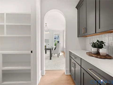 Entry Way - 14918 Bradfield Loop, Midlothian, VA 23112 photo 6 of 13